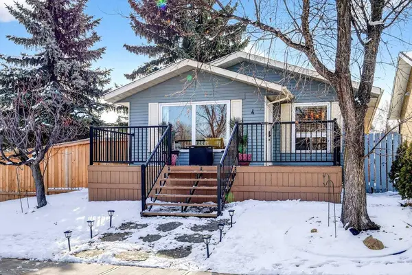4 Mckinley RD SE, Calgary, AB T2Z 1T6