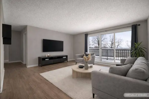 635 56 AVE SW #402, Calgary, AB T2V 0G9