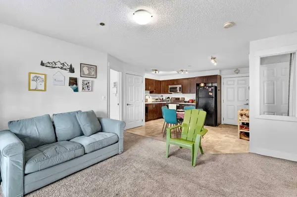279 Copperpond Common SE #3311, Calgary, AB T2Z 1J1