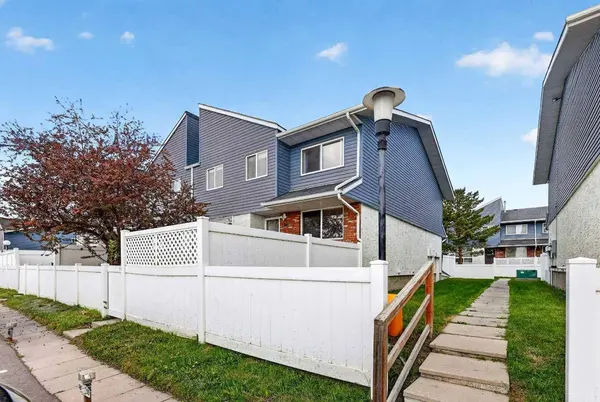 4769 Hubalta RD SE #46, Calgary, AB T2B 2N9