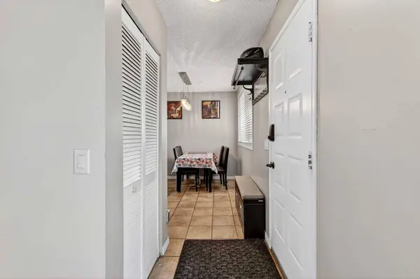 4769 Hubalta RD SE #46, Calgary, AB T2B 2N9
