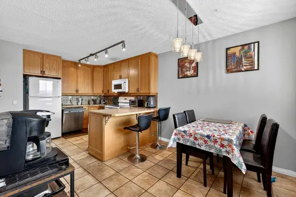 4769 Hubalta RD SE #46, Calgary, AB T2B 2N9
