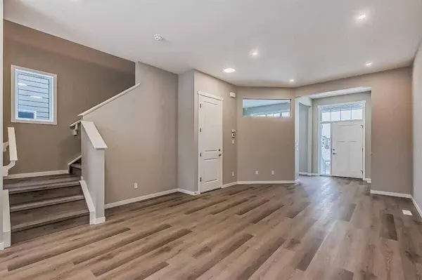 1040 Mahogany BLVD SE, Calgary, AB T3M 3N3