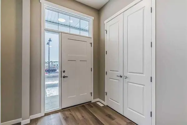 1040 Mahogany BLVD SE, Calgary, AB T3M 3N3