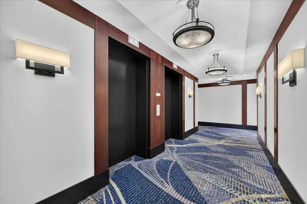 110 7 ST SW #603, Calgary, AB T2P 5M9