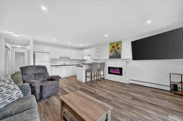 607 7 AVE NE #401, Calgary, AB T2E 0N4