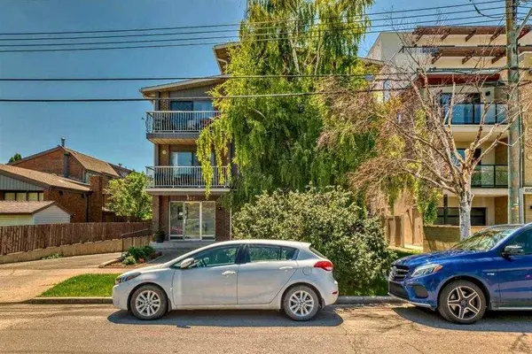 607 7 AVE NE #401, Calgary, AB T2E 0N4