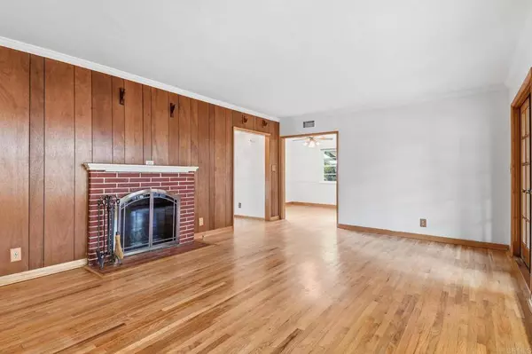 8475 Golden Ridge RD, Lakeside, CA 92040