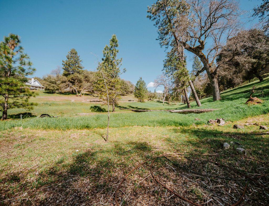 Want more space? Check out today's Listings of the Day!