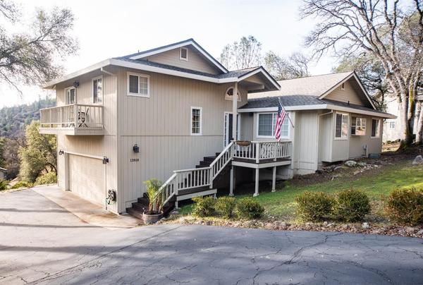 13818 Hemlock Drive - Listing of the Day ,Eric Hatch