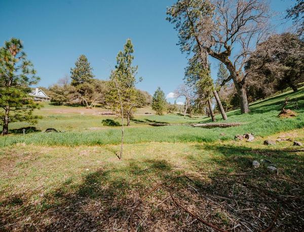 Want more space? Check out today's Listings of the Day!,Eric Hatch