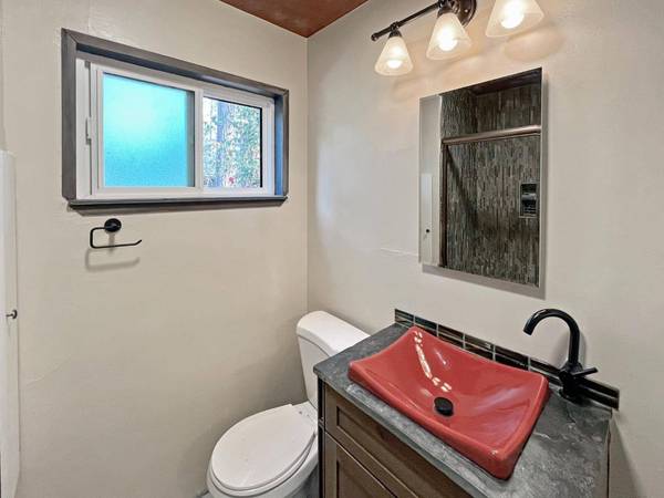 183 Glenbrook DR, Grass Valley, CA 95945