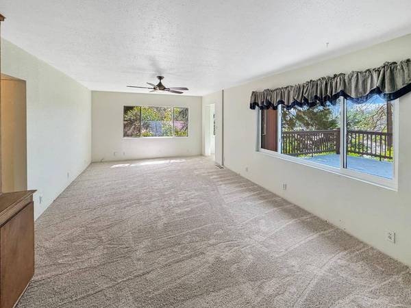 224 Manor DR, Grass Valley, CA 95945