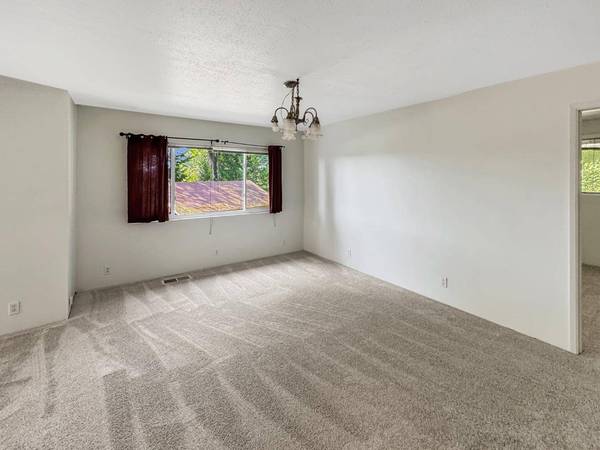 224 Manor DR, Grass Valley, CA 95945