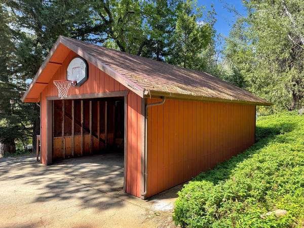 224 Manor DR, Grass Valley, CA 95945