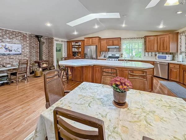 13287 Rattlesnake RD, Grass Valley, CA 95945