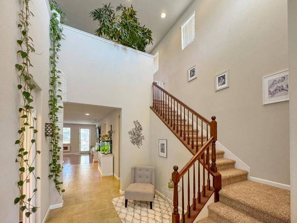 10526 Rubicon CT, Grass Valley, CA 95949