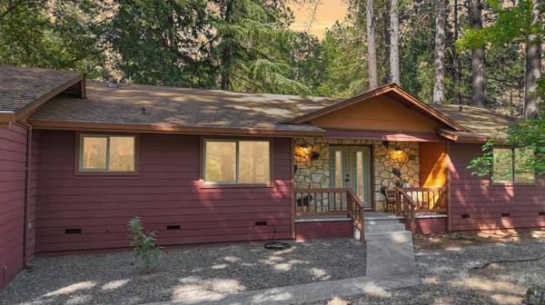 10190 Kenwood DR, Grass Valley, CA 95949