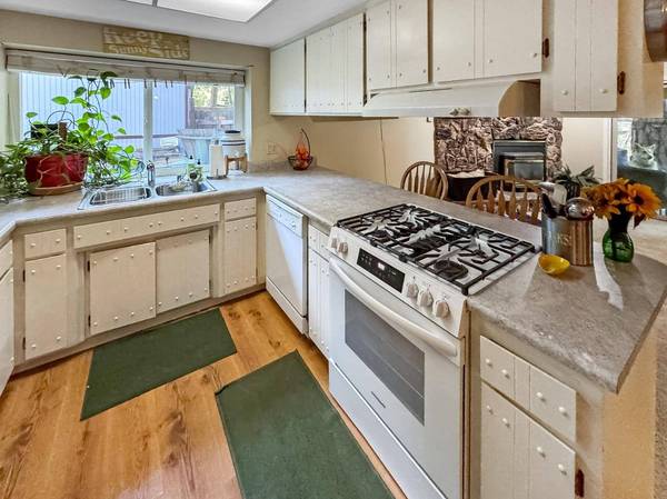 11860 Hanley DR, Grass Valley, CA 95949