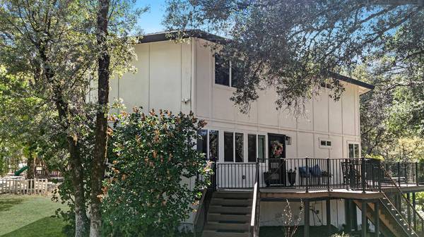 14216 Torrey Pines DR, Auburn, CA 95602