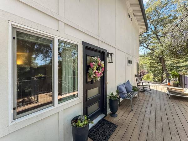 14216 Torrey Pines DR, Auburn, CA 95602