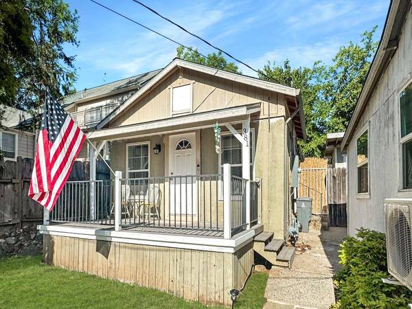 381 Foresthill AVE, Auburn, CA 95603