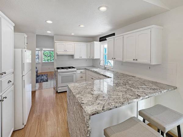 12726 Ranchero WAY, Grass Valley, CA 95949