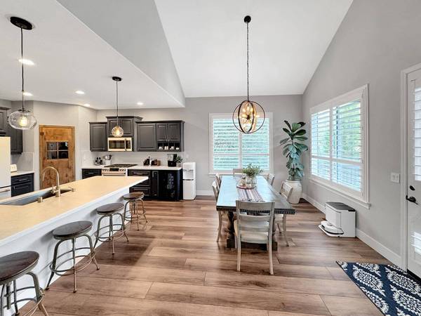 910 Eden Valley RD, Colfax, CA 95713