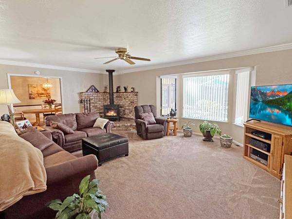 17713 Alexandra WAY, Grass Valley, CA 95949