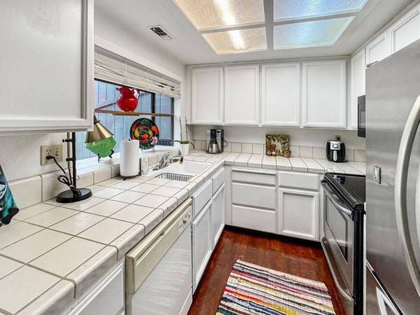 726 Dorothy WAY #48, Auburn, CA 95603