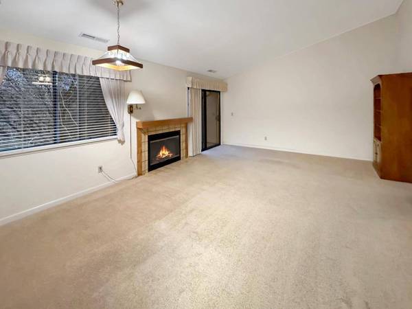 734 Dorothy WAY #66, Auburn, CA 95603