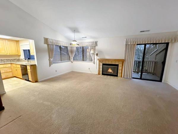 734 Dorothy WAY #66, Auburn, CA 95603