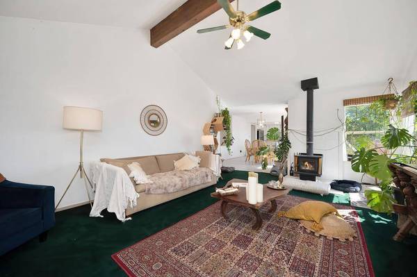 17475 Misty Dawn LN, Grass Valley, CA 95949