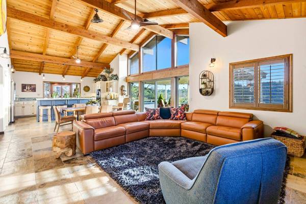 13760 Sun Forest DR, Penn Valley, CA 95946