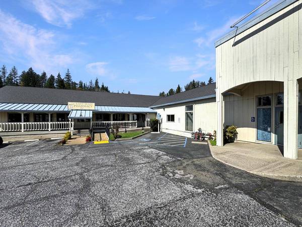 640 E Main ST, Grass Valley, CA 95945