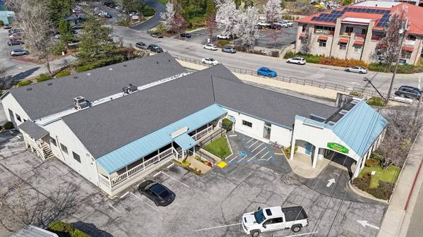 640 E Main ST, Grass Valley, CA 95945
