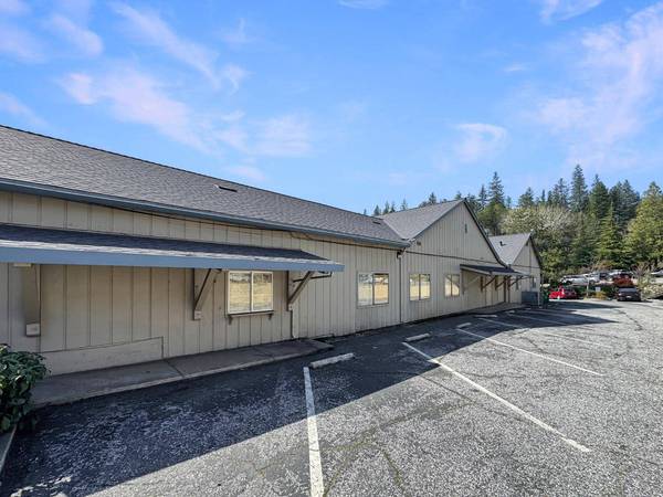 640 E Main ST, Grass Valley, CA 95945