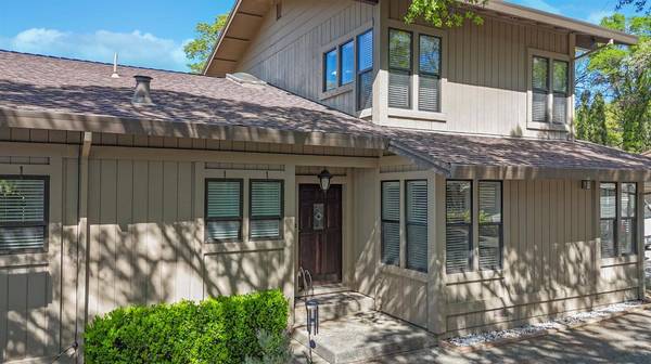 6200 Viewridge DR, Auburn, CA 95602