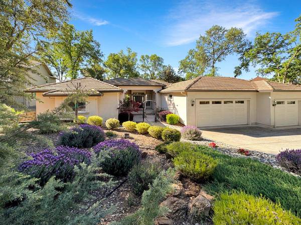 12097 Elm CT, Auburn, CA 95602