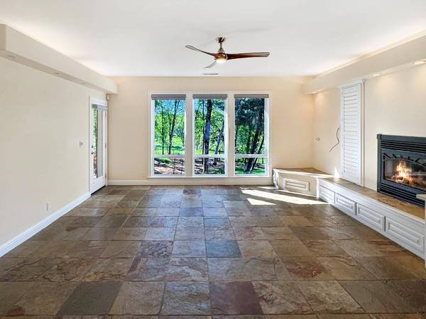 12097 Elm CT, Auburn, CA 95602