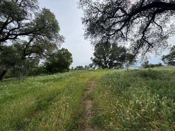 5400 Maranatha LN, Lincoln, CA 95648