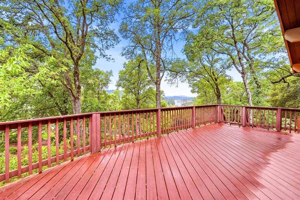 23448 Wayfarer CT, Auburn, CA 95602