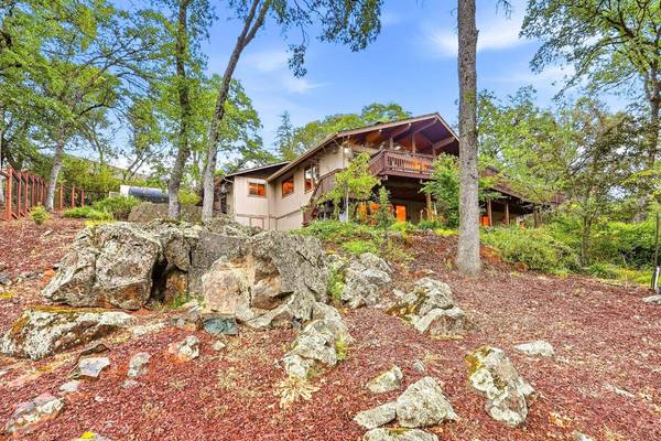 23448 Wayfarer CT, Auburn, CA 95602