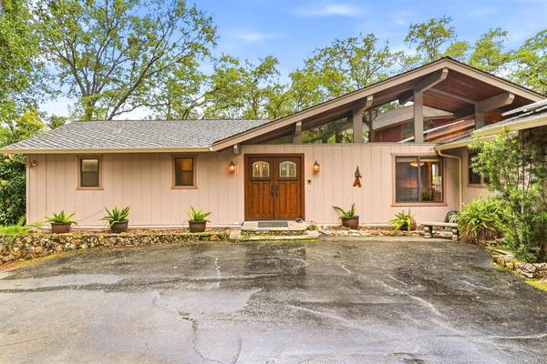 23448 Wayfarer CT, Auburn, CA 95602