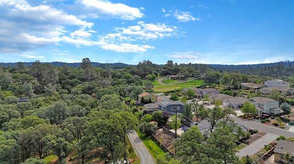 10599 Linton LN, Grass Valley, CA 95949