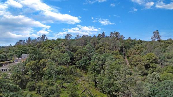 10599 Linton LN, Grass Valley, CA 95949