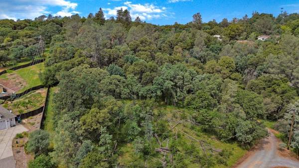 10599 Linton LN, Grass Valley, CA 95949