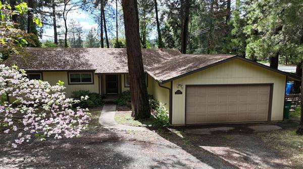 13608 Day RD, Grass Valley, CA 95945