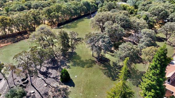 6320 Cypress CT, Auburn, CA 95602