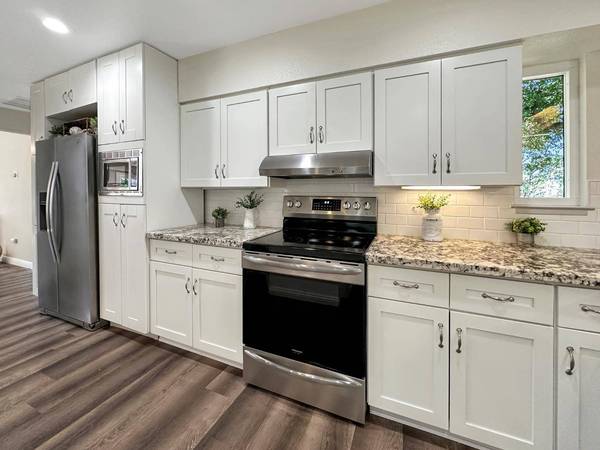 12410 New Airport RD, Auburn, CA 95603